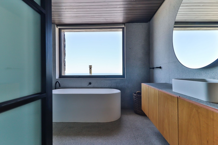 3 Bedroom Property for Sale in Bakoven Western Cape